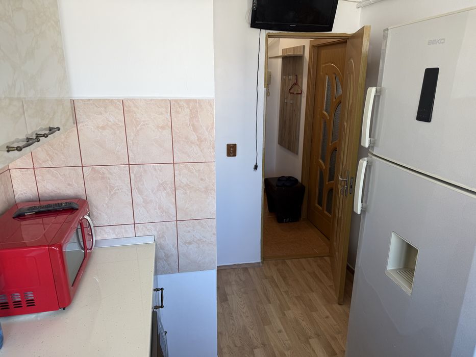 Inchiriez apartament cu o camera