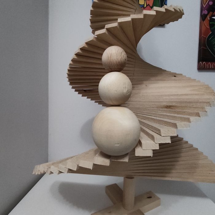 Декоративни играчки