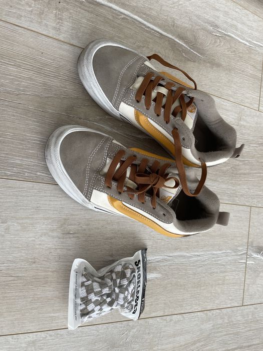 Кросовки Vans оригинал с дополниткльными шнурками