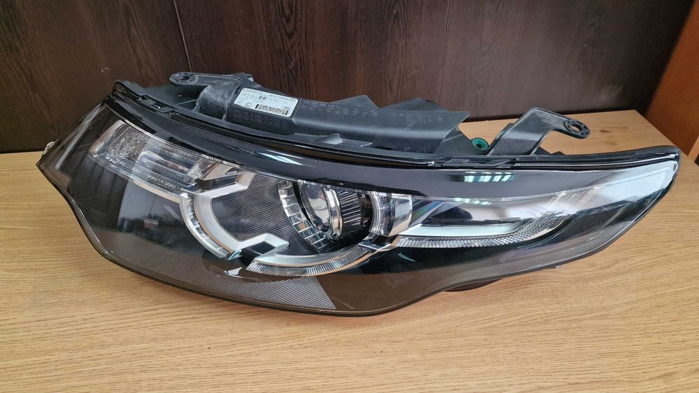 Land Range Rover Discovery Sport Дискавъри ксенон ляв фар xenon far