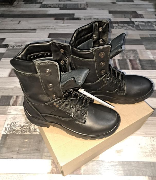 Полицейски кубинки