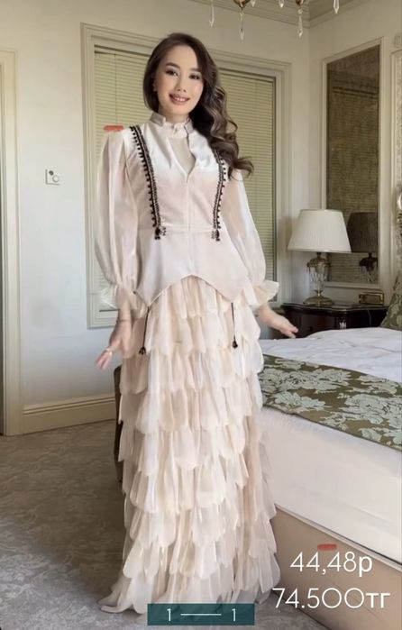 Казахское Национальной платье