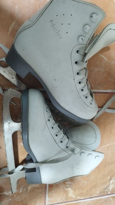 Продам коньки 30,31 размер