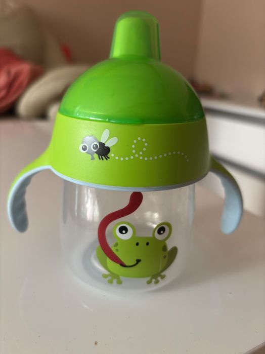 Бебешки чаши Avent и Chicco. Шишета NUK,за възраст от 6 до 18 месеца