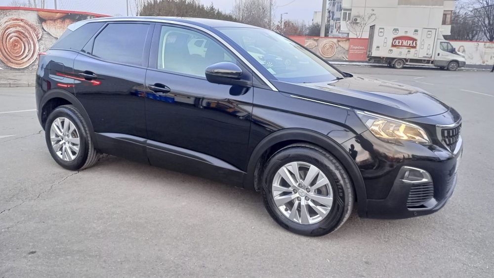 Peugeot 3008/ 2019 / 1.5 BlueHdi/ 131 cp/Line asisst /Navi/ Led/