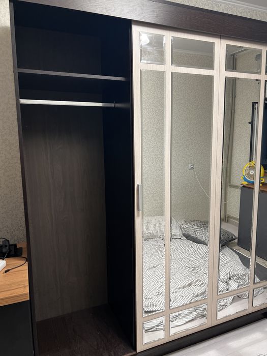 Срочно Продается Шкаф купе разобран