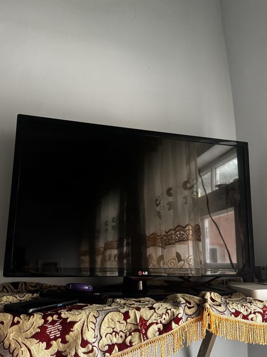 LG 32 talik televizor