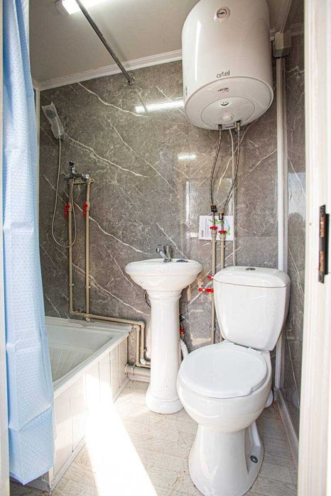 Утеплённые контейнер С САНУЗЛОМ