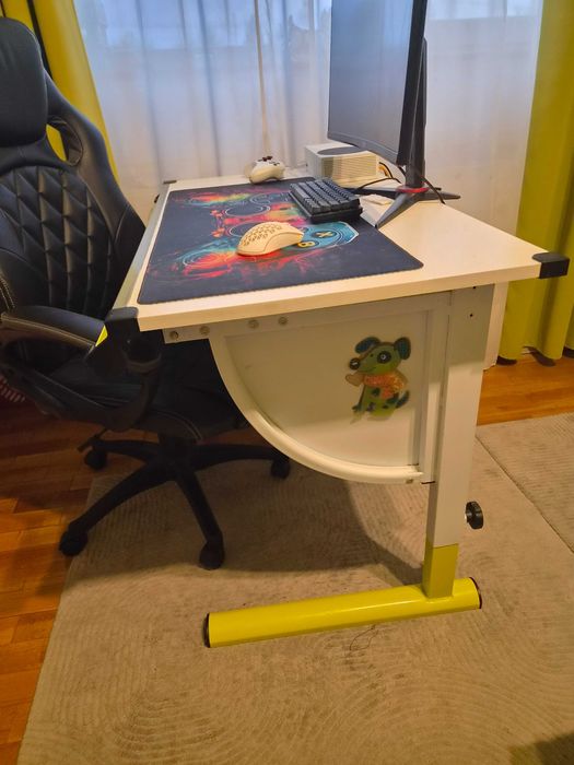 Birou ergonomic pentru copii/tineret, modern, reglabil pe inaltime, posibilitatea de inclinare a blatului, L.109 x l.55 x H.63, alb/verde