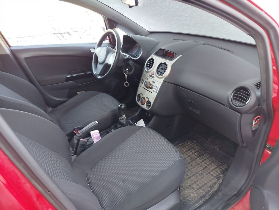 Opel CORSA 1.3 diesel ecoflex  90 cp.fab 2010 .hm.175000