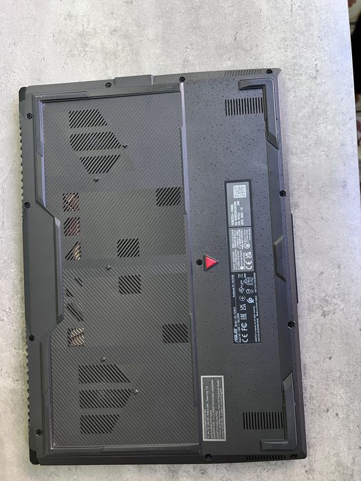 Laptop gaming Asus TUF F15 FX507ZC4 i7-12700H RTX 3050 8GB 512GB SSD