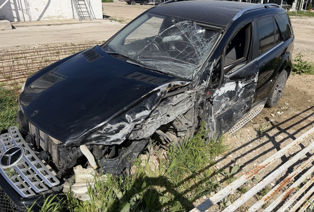ML 320CDI на части, за предложения позвънете