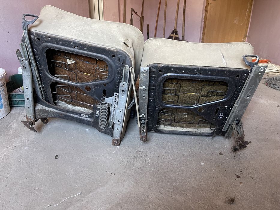 Vand scaune Mercedes Cobra