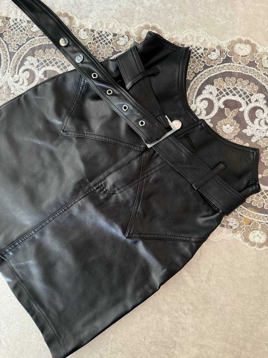 Женское юбках размер S с хорошим качеством