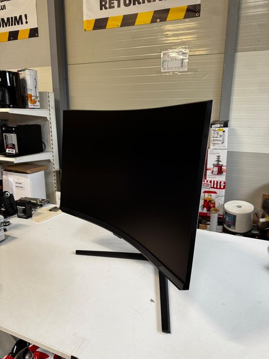 Monitor Samsung Curbat Odyssey Neo G8