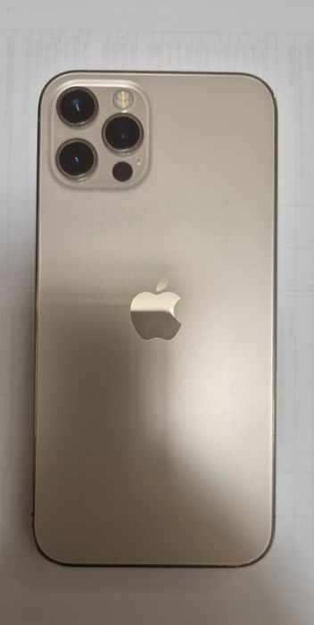 IPhone 12pro gold 256GB Отлично състояние
