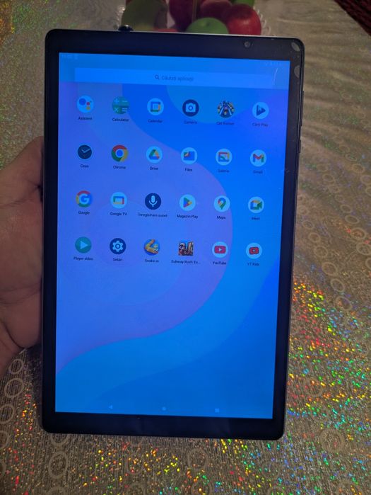 Vând tabletă funcționează foarte perfect