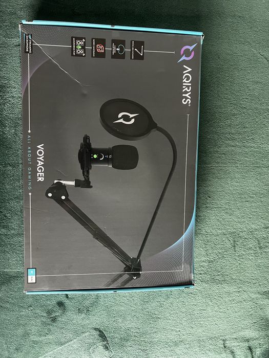 microfon Aqirys Voyager (1 luna vechime ,fara etichete)