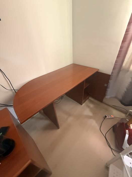 Стол письменный/офисный