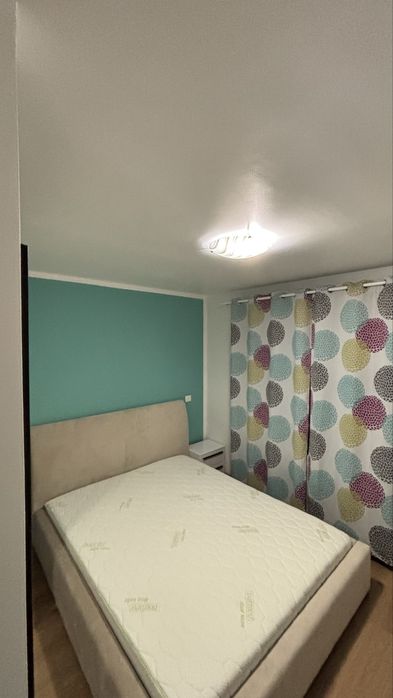 Inchiriez apartament 2 camere semidecomandat Coresi - Top City etaj 1