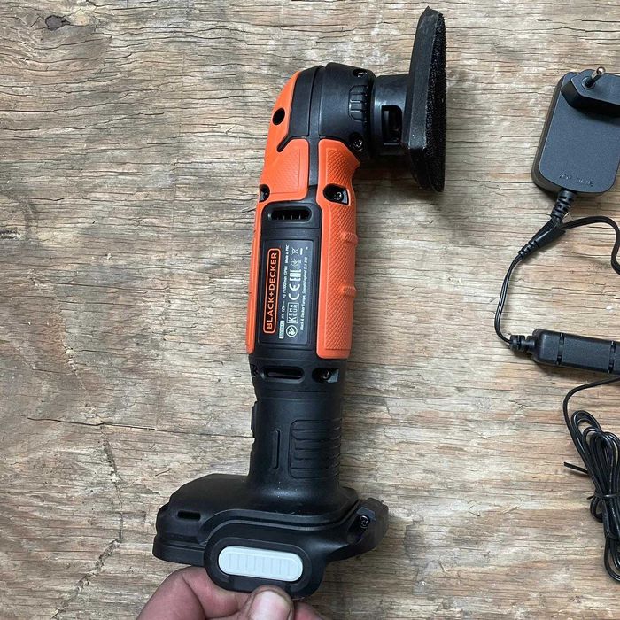Șlefuitor de detalii BLACK+DECKER 12V