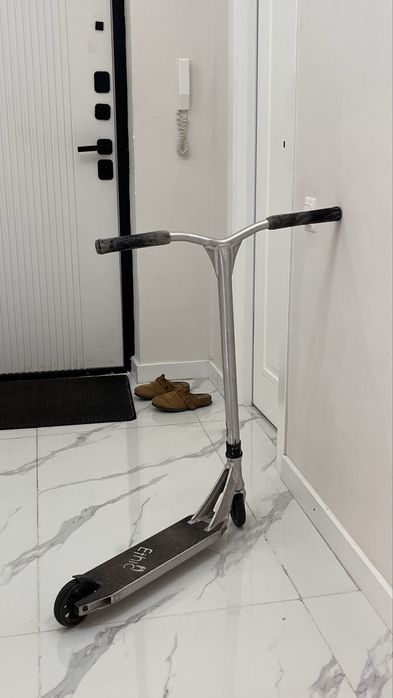 Трюковой самокат ethic erawan