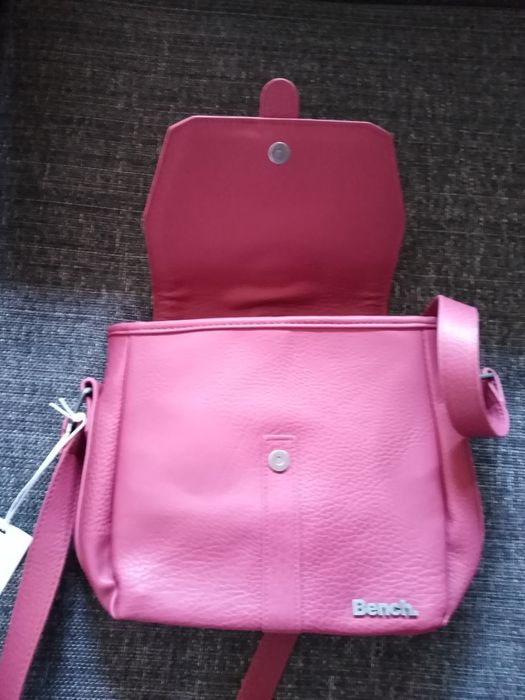 Оригинална чанта Bench!