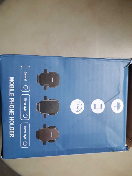 Vând suport auto pentru telefonul mobil