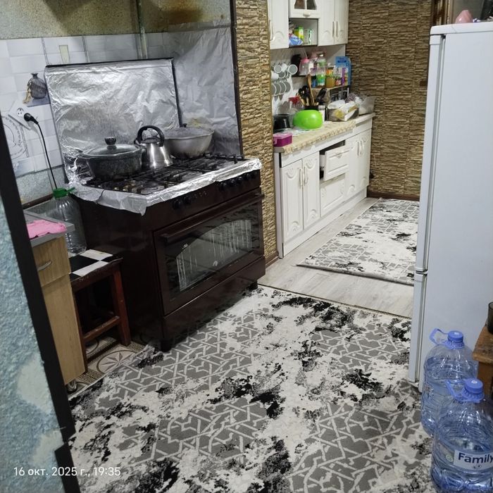 аренда 2 ком квартира в 4 мкр 3 этаж