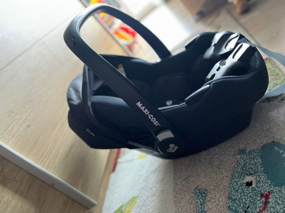 Комбинирана бебешка количка Maxi Cosi Addora 2