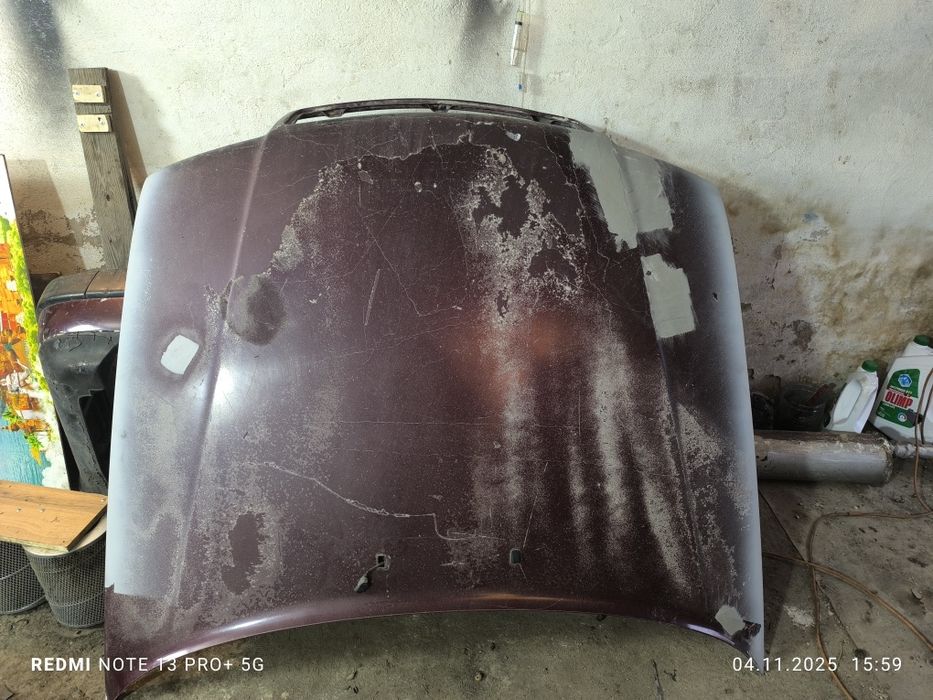 Капот Ауди 100с4