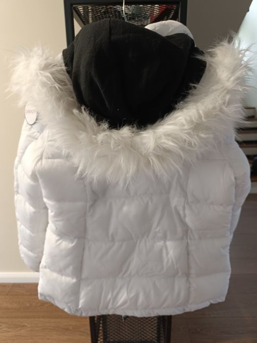 Geaca  noua CANADA alba de iarna femei M