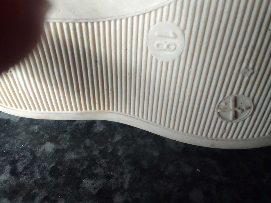 Бебешки   обувки