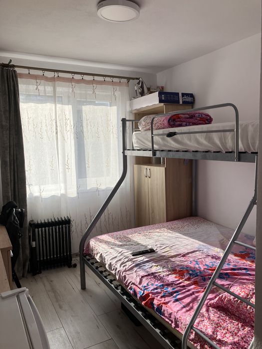 Inchiriez garsoniera