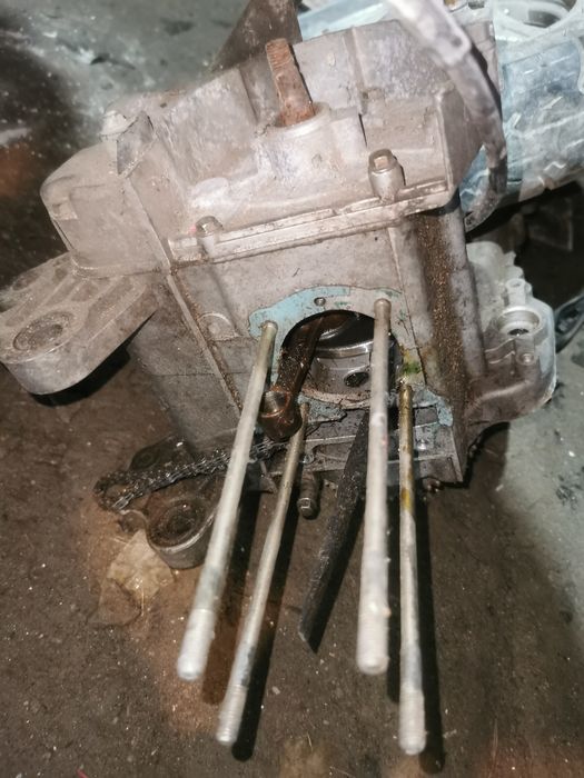 Piese scuter de vânzare