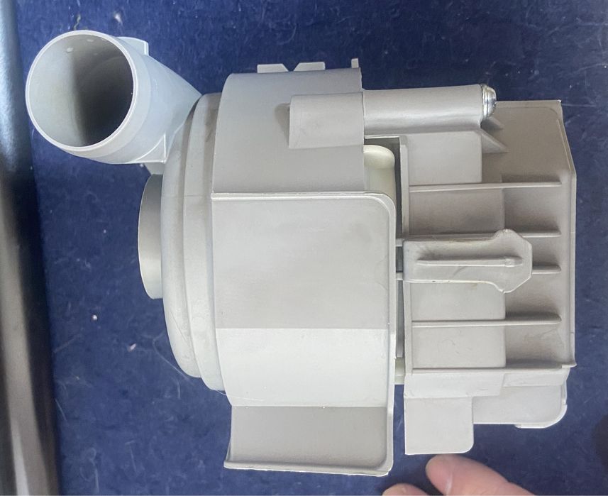 Б. У Насос посудомоечной машины Bosch