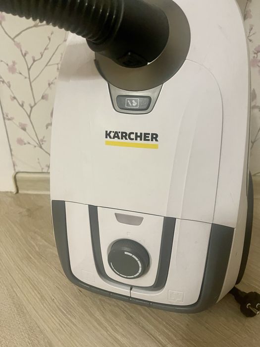 Продам пылесос в отличном состоянии