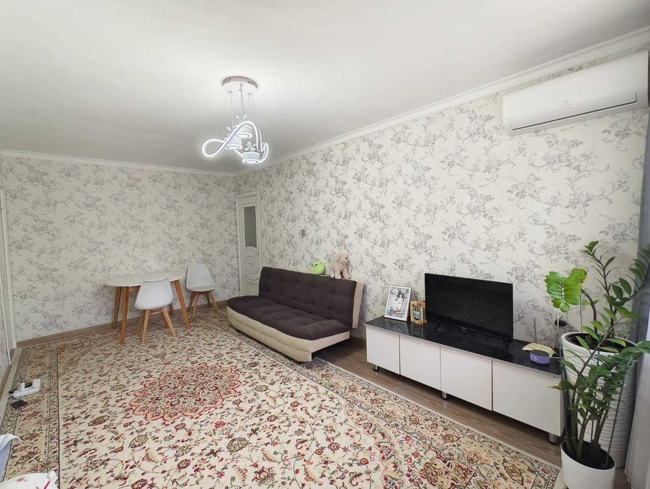 Продаётся 2-комнатная квартира ул.ГАГАРИНА - КРЫТЫЙ РЫНОК. Этаж 4/5.