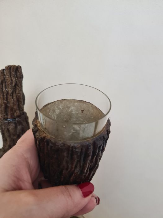 Set vintage sticlă și 6 pahare imitație