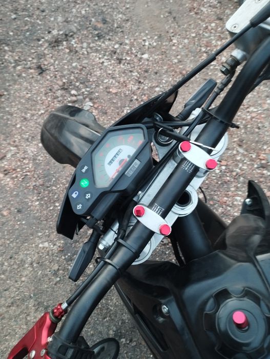 Эндуро 250        .