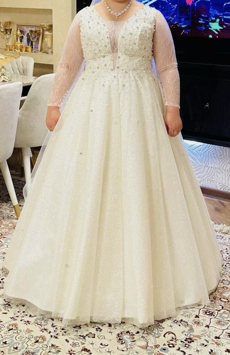 Продается свадебное платье от известного модельера Екатерины Строевой