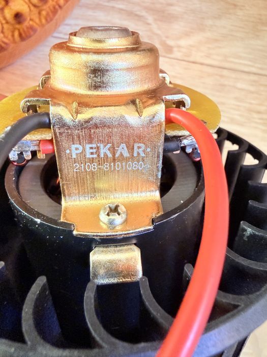 Моторчик печки PEKAR