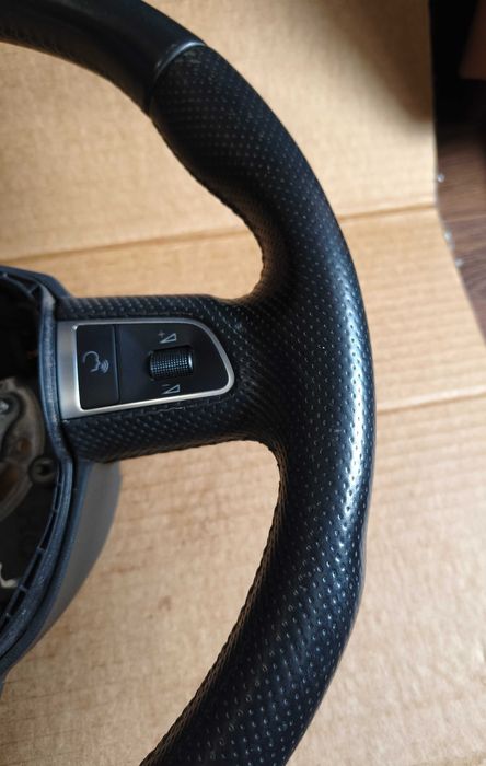 Трилъчев мулти S-line волан с пера за А3/А6/Q5