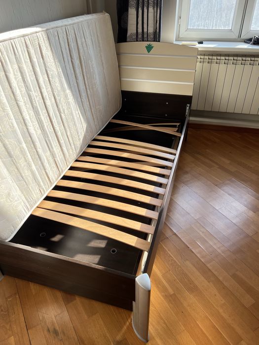 Шкаф и кровать Cilek