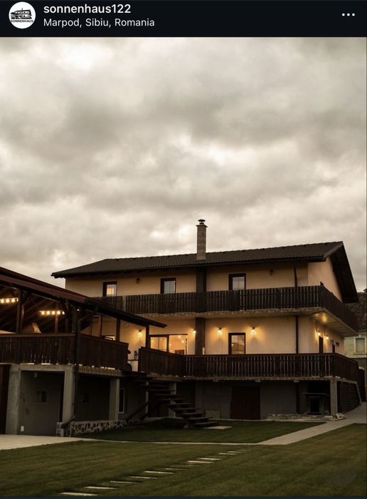 Cabana cu piscina