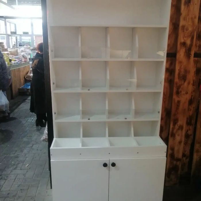 Стеллаж, прилавка для магазина