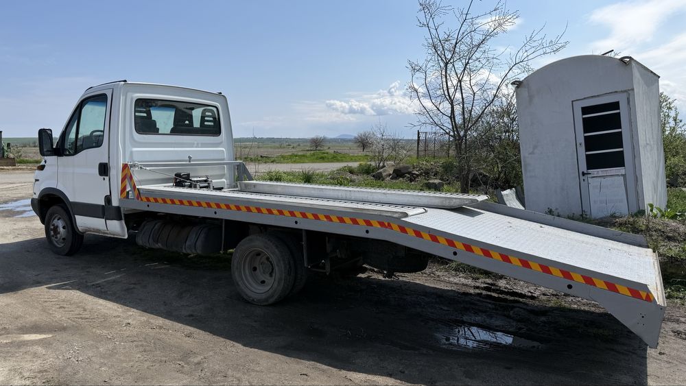 Платформа iveco пътна помощ