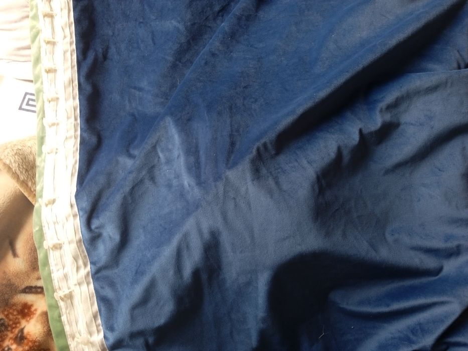 Продам шторы, для спальни и зала