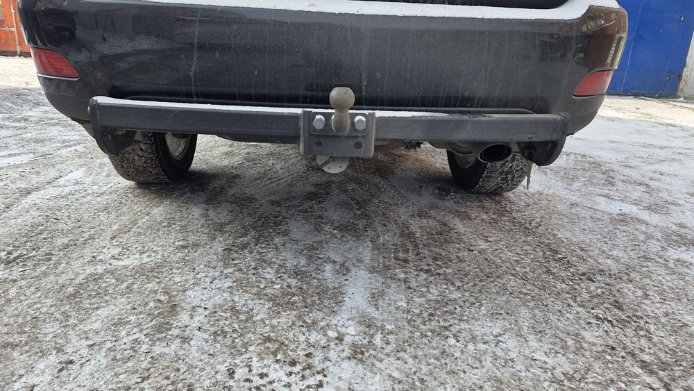 Продам фаркоп Lexus RX 330