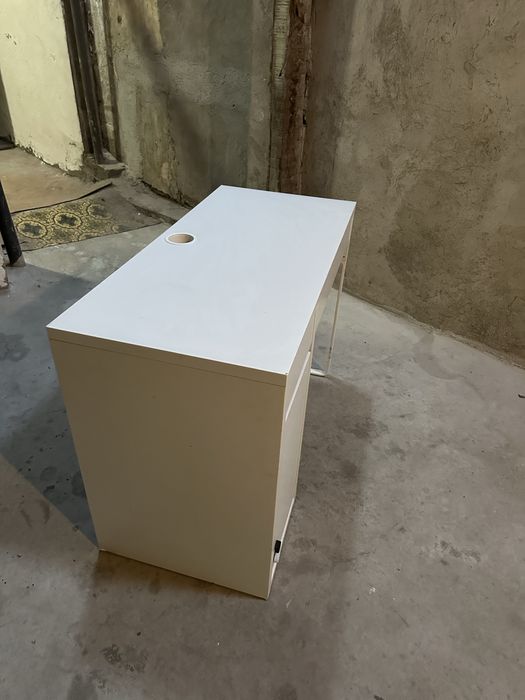 Бюро с шкаф Икеа бяло